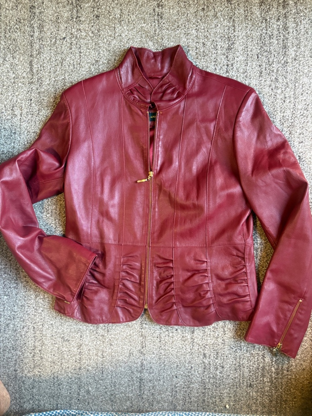 Women’s Burgundy Leather Zip-Front Jacket with Gathered Waist
